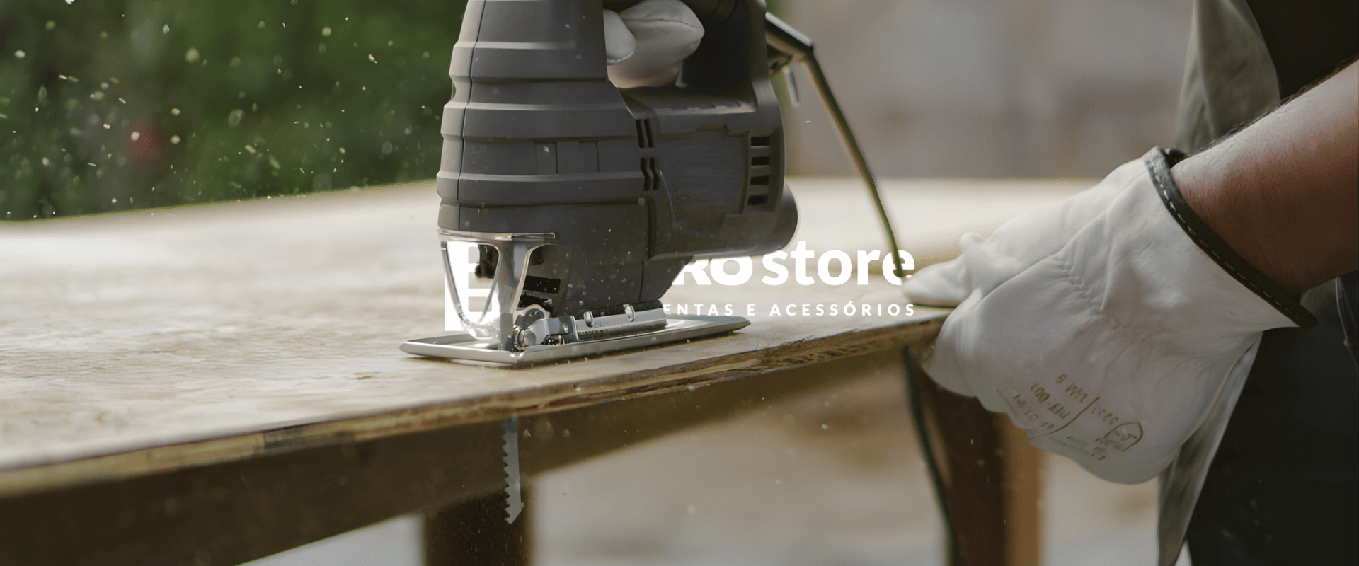 Como Usar Serra Tico-Tico com Segurança e Eficiência em Seus Projetos